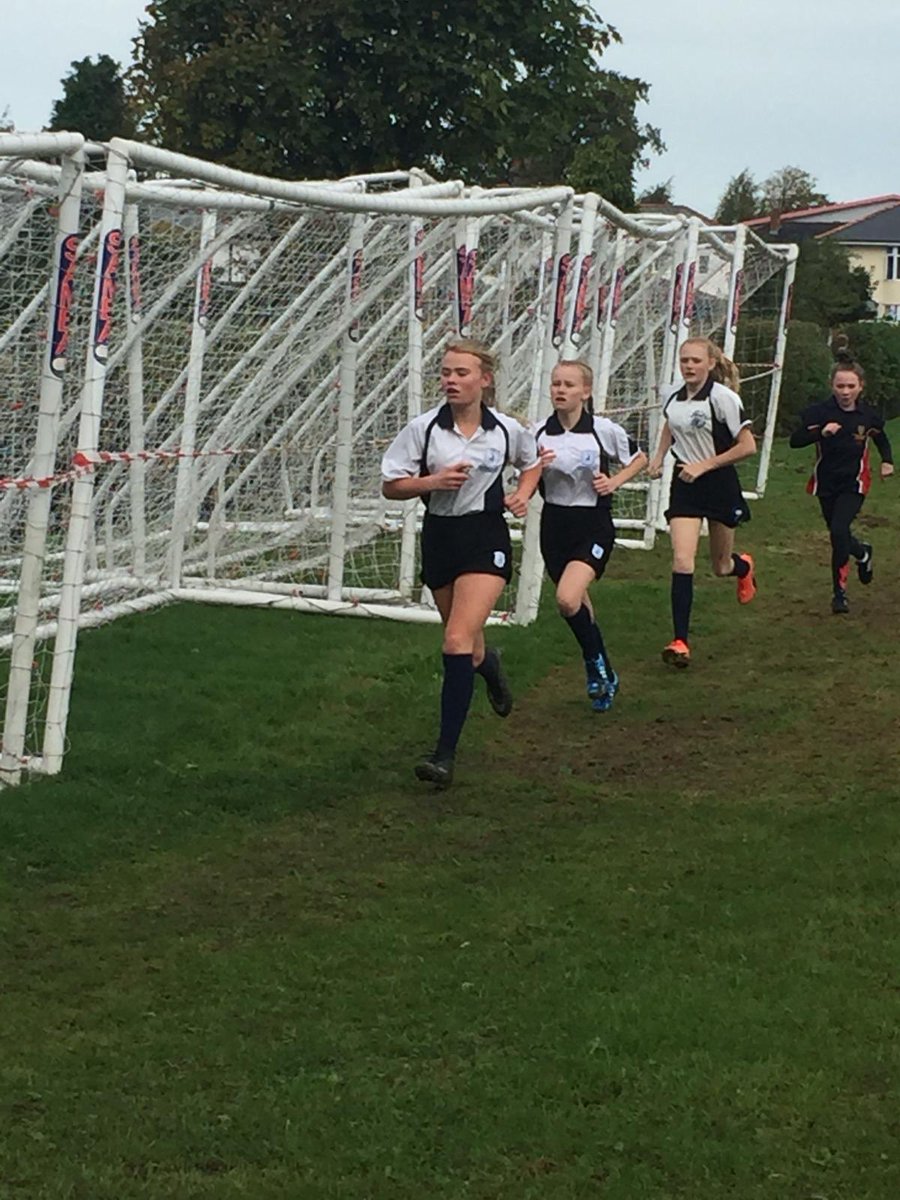 BrownedgePE's tweet photo. Big well done to all the @BrownedgePE runners on Saturday in the annual cross country event. Girls team 2nd, boys 4th and 3rd overall! 💪🏻🏅 https://t.co/rqzrsZDNyY