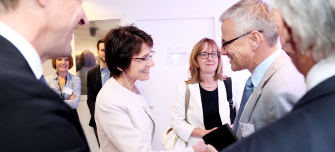 'Today, apprenticeships are not just for the young – they can help everyone prosper. Apprenticeships improve skills and also create new opportunities for the whole workforce in the era of digital transformation.' adec.co/SyfIy7  @GAN4Youth @AlainDehaze