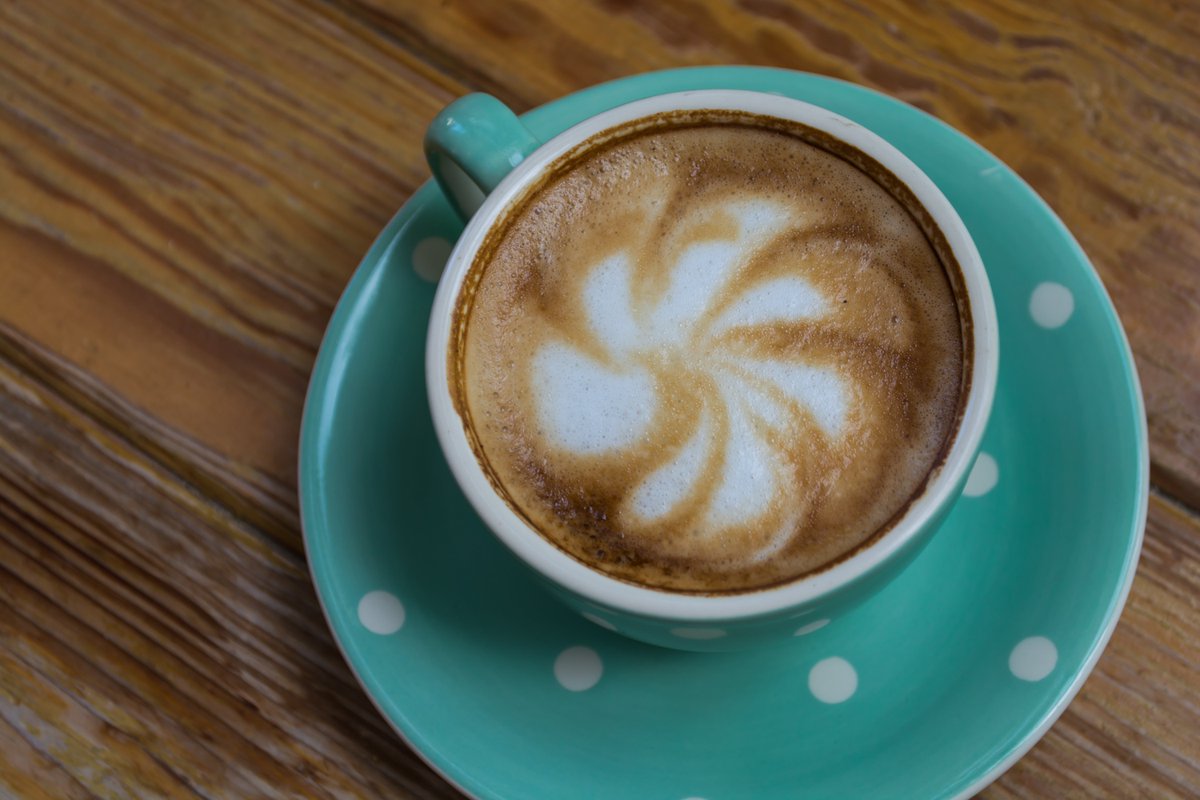 cantitedes's tweet photo. Y para empezar la semana un café. Feliz lunes!
.
.
.
.
.
#reparaciones #mantenimientos #somfy #somfyexpert #gradhermetic #confort #motorización #automatización #carpinteria #carpinteriadealuminio https://t.co/qtipVxAHNx