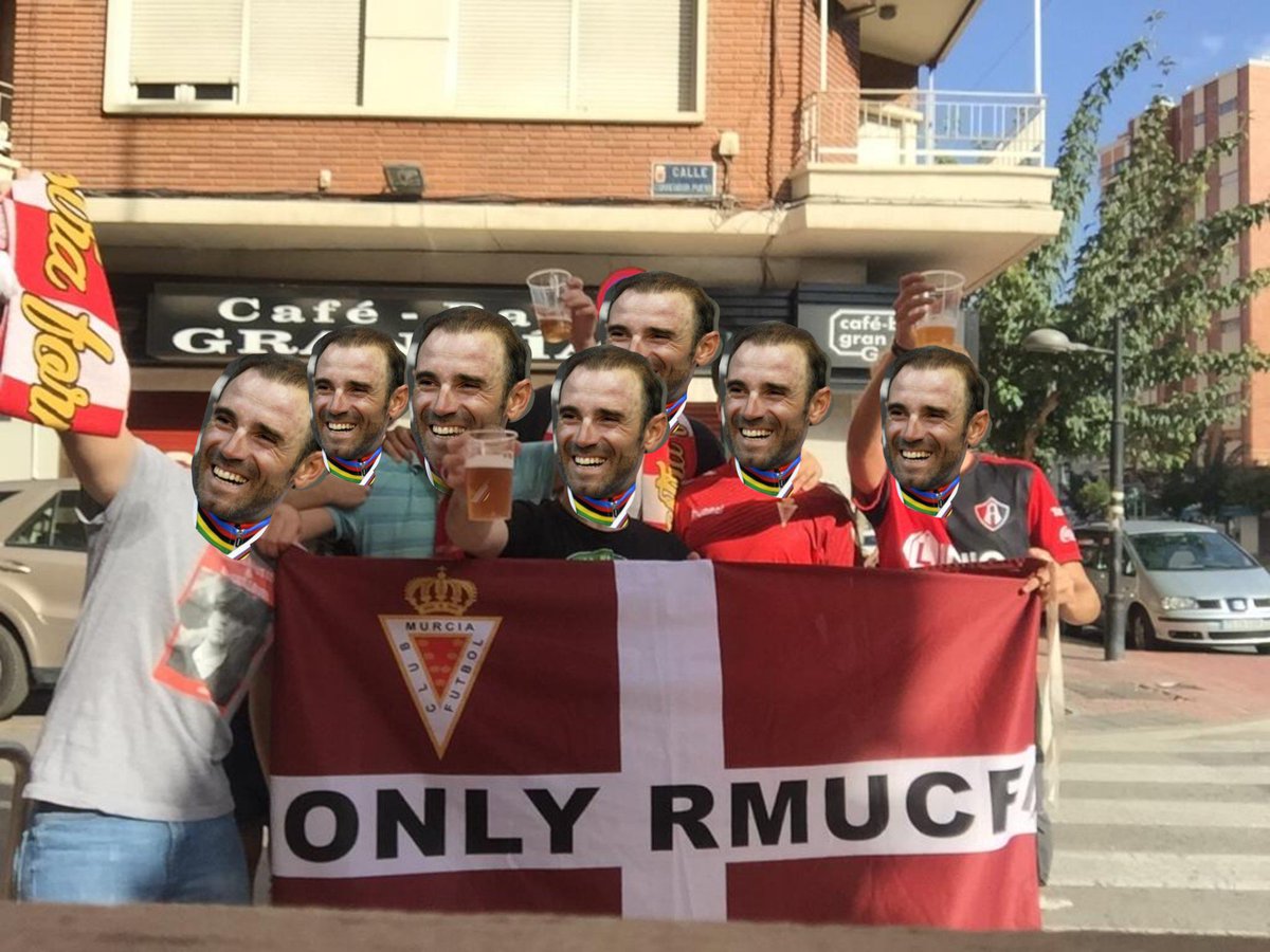 LaOnlyRmucf's tweet photo. ¡CON LOS COLEGAS!
#LaOnly
Murcia vs San Fernando https://t.co/SXwtnfZZLq