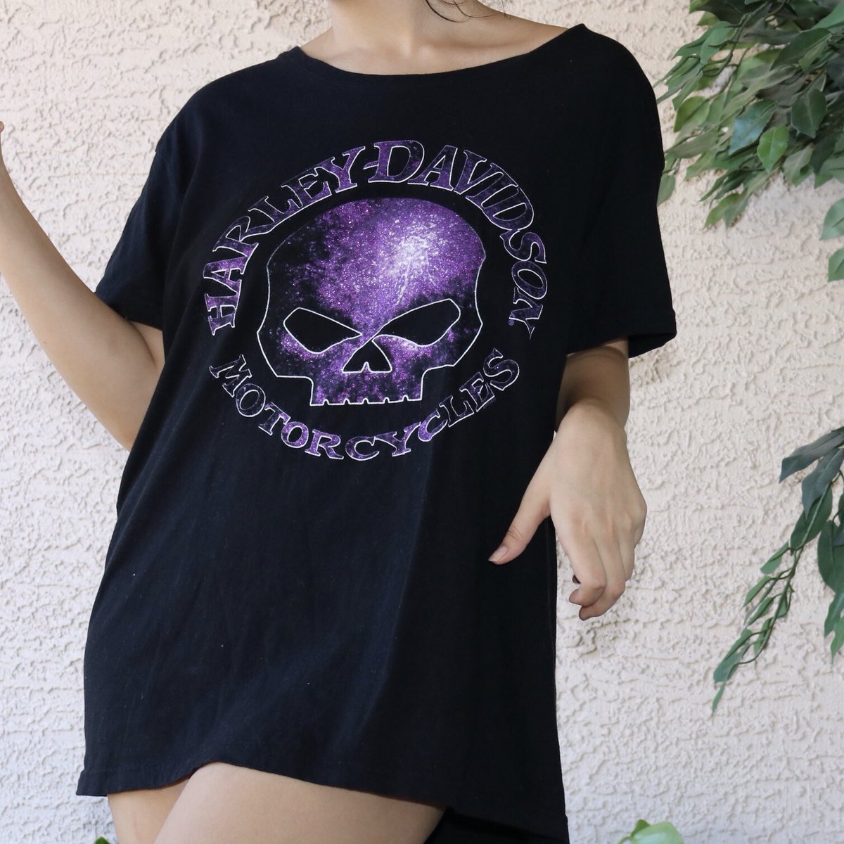 vironaondepop's tweet photo. Harley Davidson tee 🖤💜🖤💜 https://t.co/fkUWjetOCc