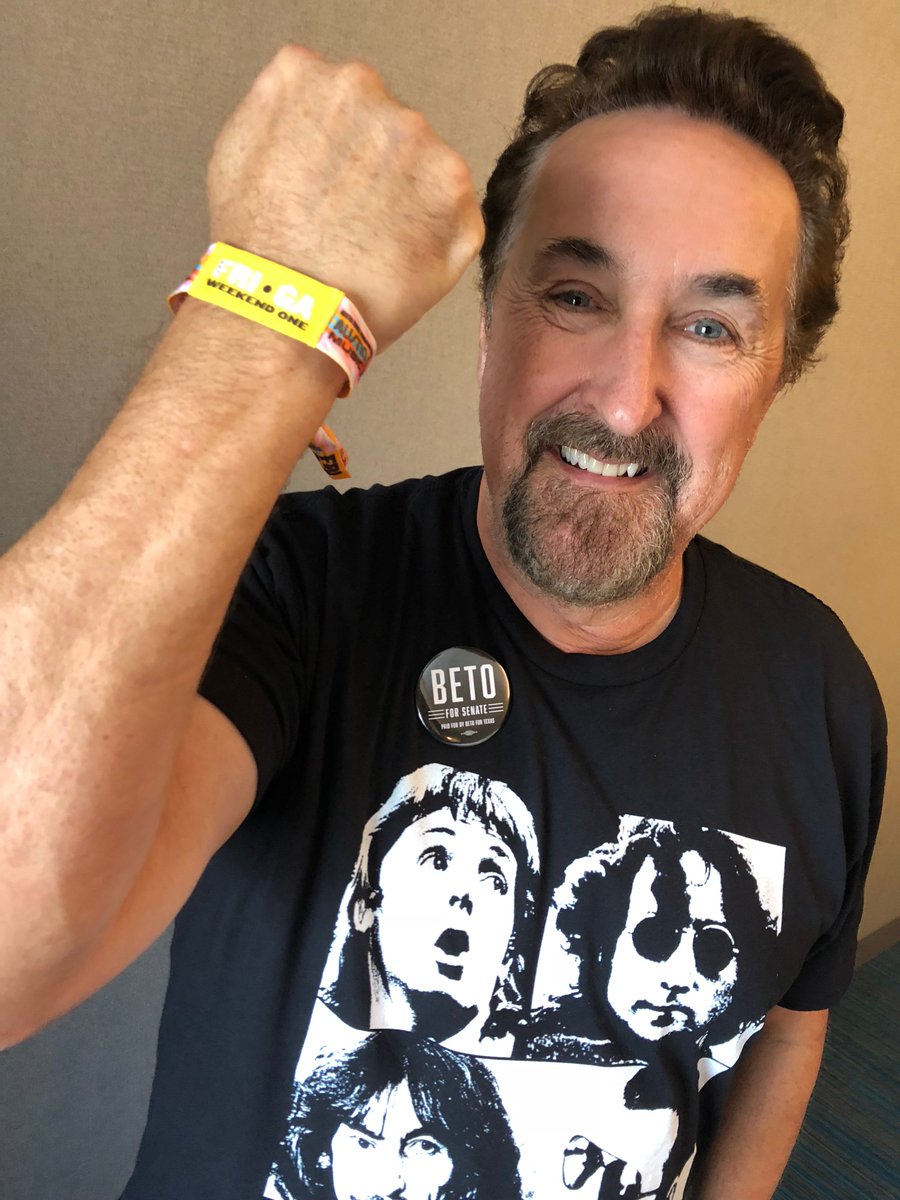 BryceZabel's tweet photo. Major weekend included seeing @BetoORourke up close at a #UTEP rally Thursday. Followed by seeing #PaulMcCartney enjoyably close as well Friday. Both are Best in Class! Superb!
#Beatles #TheBeatles #ACLFest2018 #ACLFest #mccartneyonfallon @Utepnews
https://t.co/LSrqJgFSWX https://t.co/CFZre53vbX