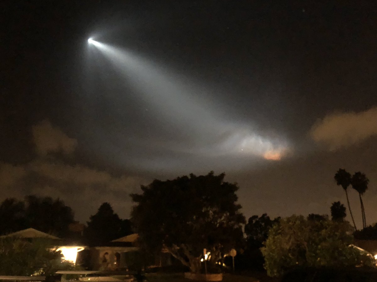 AlanHocknell's tweet image. Falcon 9 launch. #SpaceX