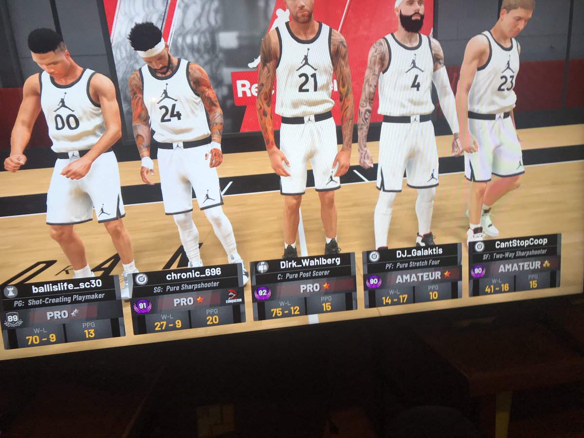 aSainTz_'s tweet photo. Ezzz comp rec w/ my boy @RunItUpSantana_ 🔥💸 #InMyDuffy🎒

@2kCompGames @2KCrewFinder @2KDuffyConnect @2KHUNTSEARCH @Big_Brudda_PURP https://t.co/XC6bvQiR59