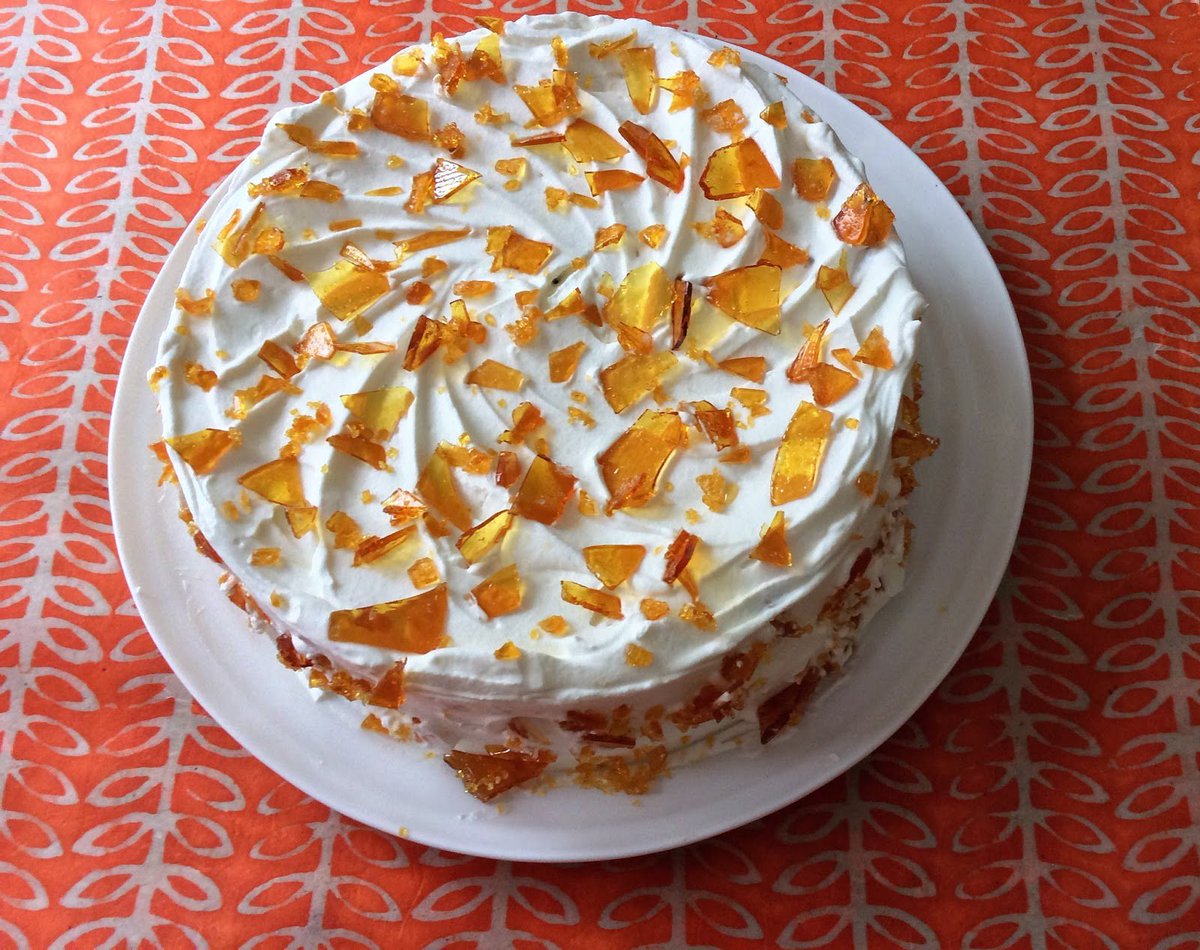 NiloufersKtchn's tweet photo. Its #NationalCakeWeek https://t.co/DdrkD7wjLN #NationalCaramelMonth #CakeBake18 #HappyThanksgivingCanada #thanksgivingdinner https://t.co/uxK9Wgkrlk