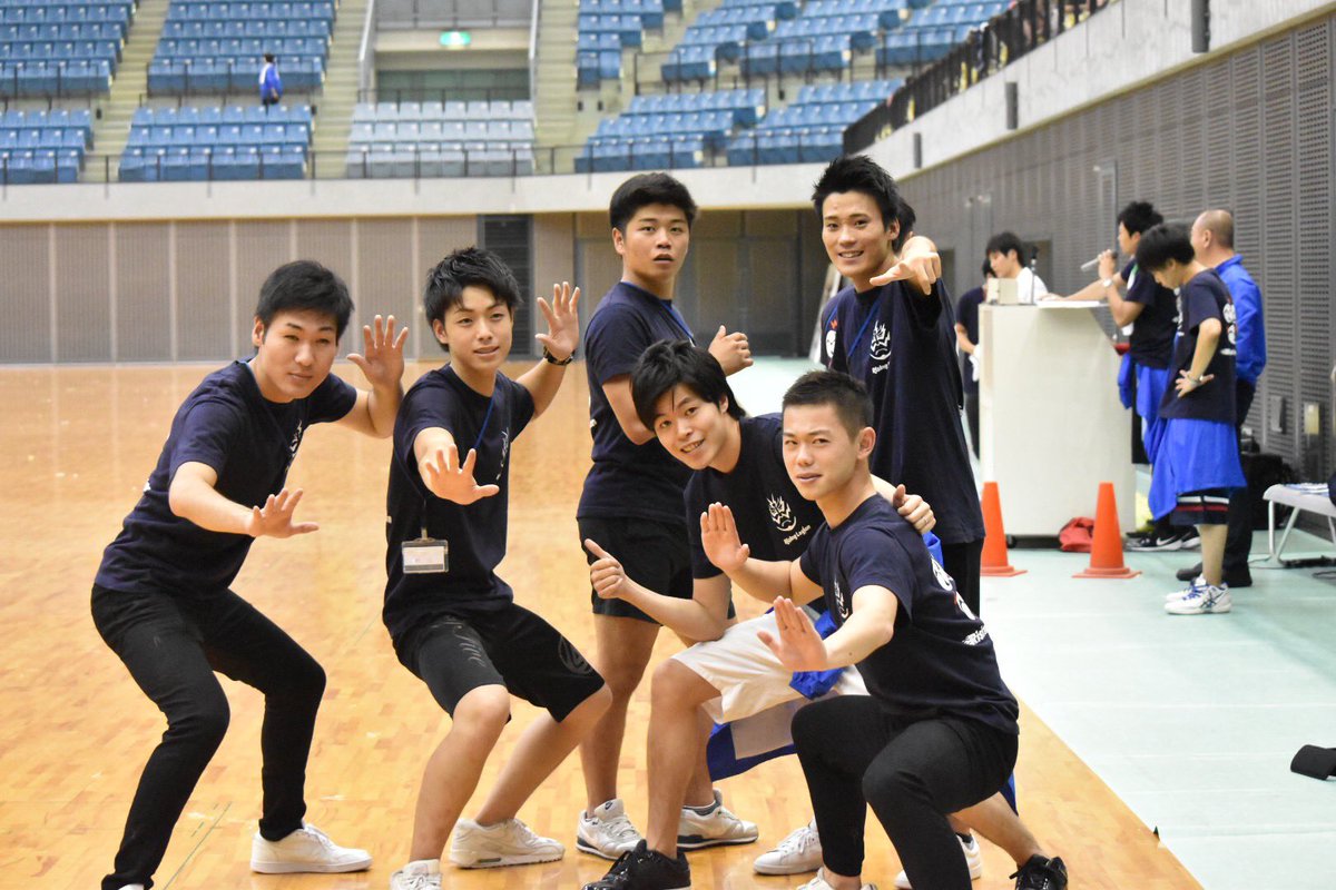 大原学園 千葉校 公式 スポフェスまて残り2日となりました いよいよです 総合優勝に向けて一致団結して頑張るぞー 大原学園 津田沼校 千葉校 スポフェス18 専門学校 体育祭 優勝