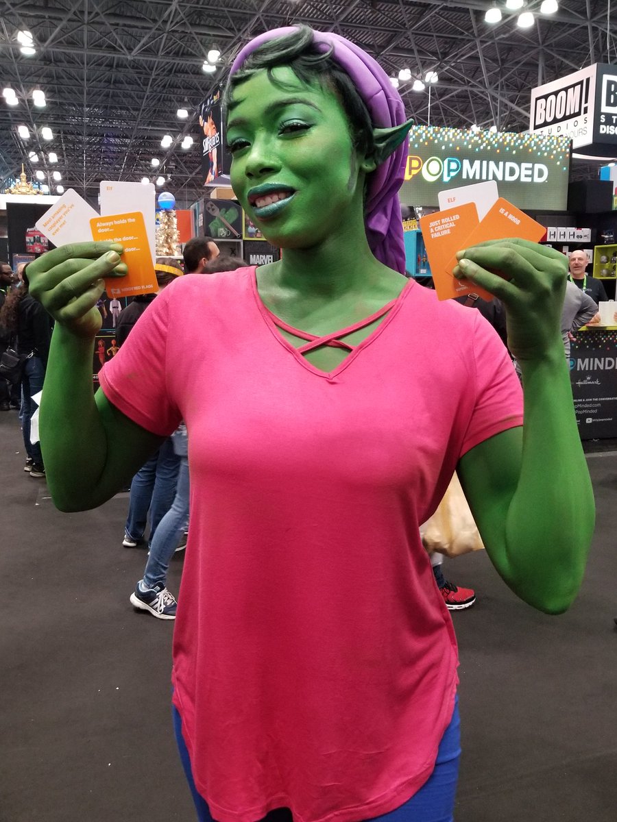 RedFlagsGame's tweet image. "Hi I'm Elfo!" Lone survivor of the orc/gnome war and most badass elf in all of elf land! Tiabienie doesnt know what shes missing
@saffire_emblem on instagram
#nycc2018 #cosplay #Disenchantment