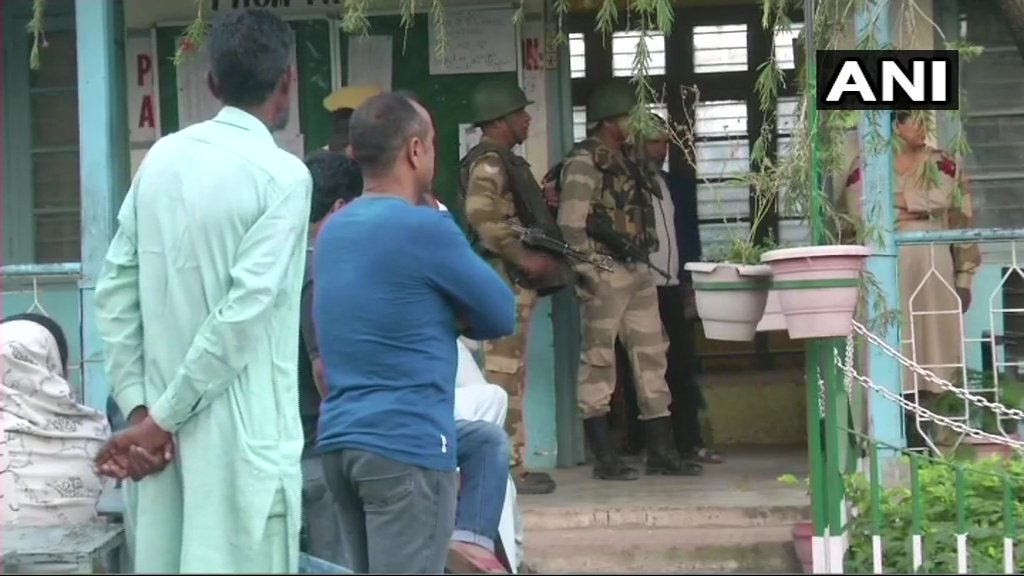 timesofindia's tweet photo. J&amp;K local body elections live updates: Voting begins for 422 of the 1,145 wards

People queue outside a polling booth in Rajouri to cast their votes in the first phase of urban local body elections

FOLLOW UPDATES: https://t.co/3D1rkWYlXC

Picture Credit: ANI https://t.co/xojfjC7AZI