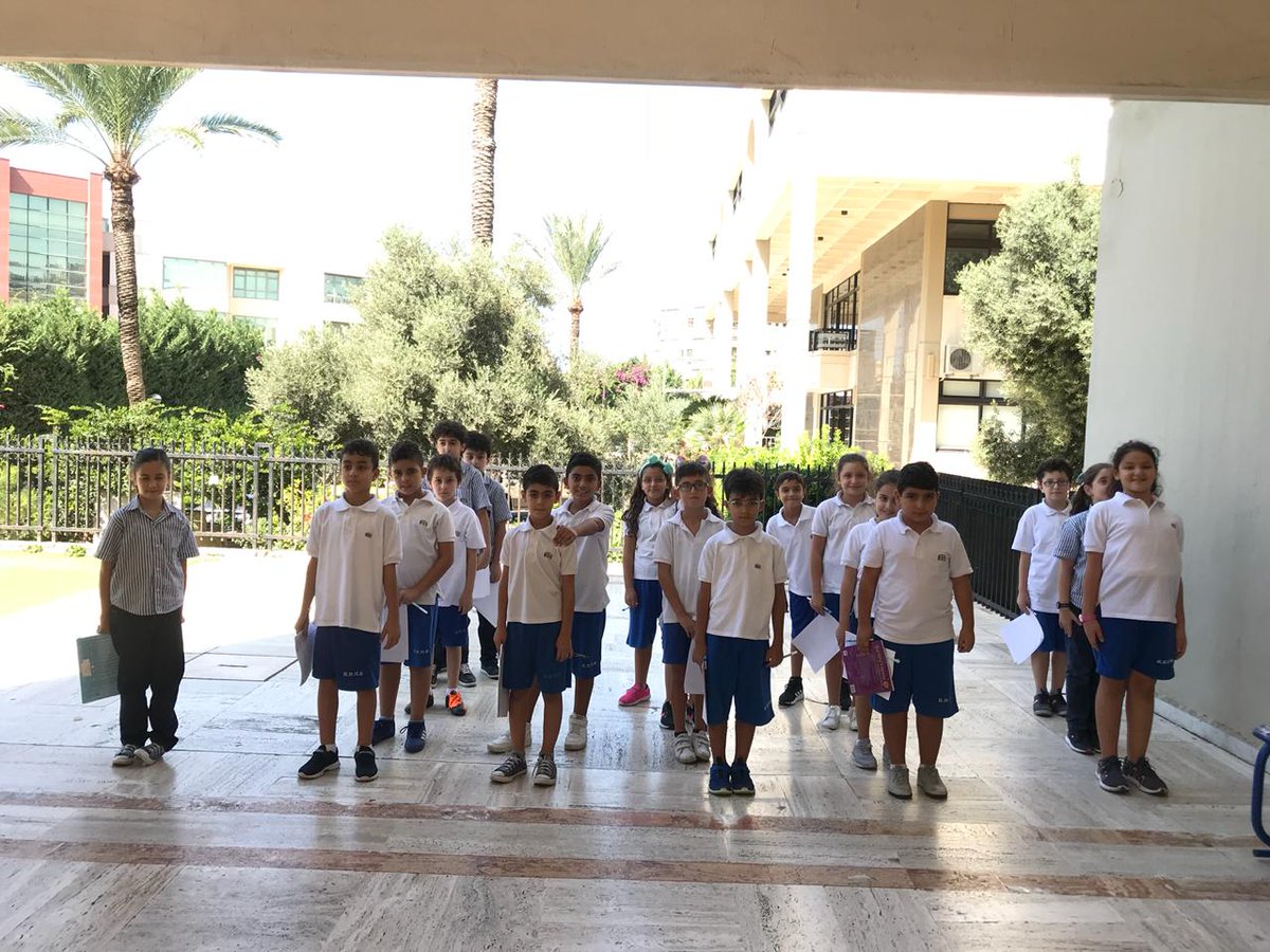 RHHS_Elementary's tweet photo. BE4 learners exploring #intelligence and taking an #intelligence_test #human_graph #learning_differently https://t.co/eQmZjH9lst
