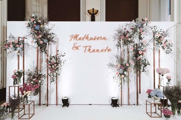 nfhxnnx's tweet photo. wedding backdrop ❤️ https://t.co/IswLEz1gdm