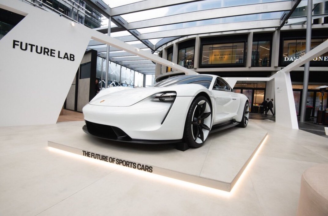 PorscheAus's tweet photo. The Mission E Concept is in Sydney, Australia. On display from today as part of the Porsche Future Lab brand pop-up space in Barangaroo #Porsche #PorscheAustralia #PorscheTracks https://t.co/G3kZuSAGVx