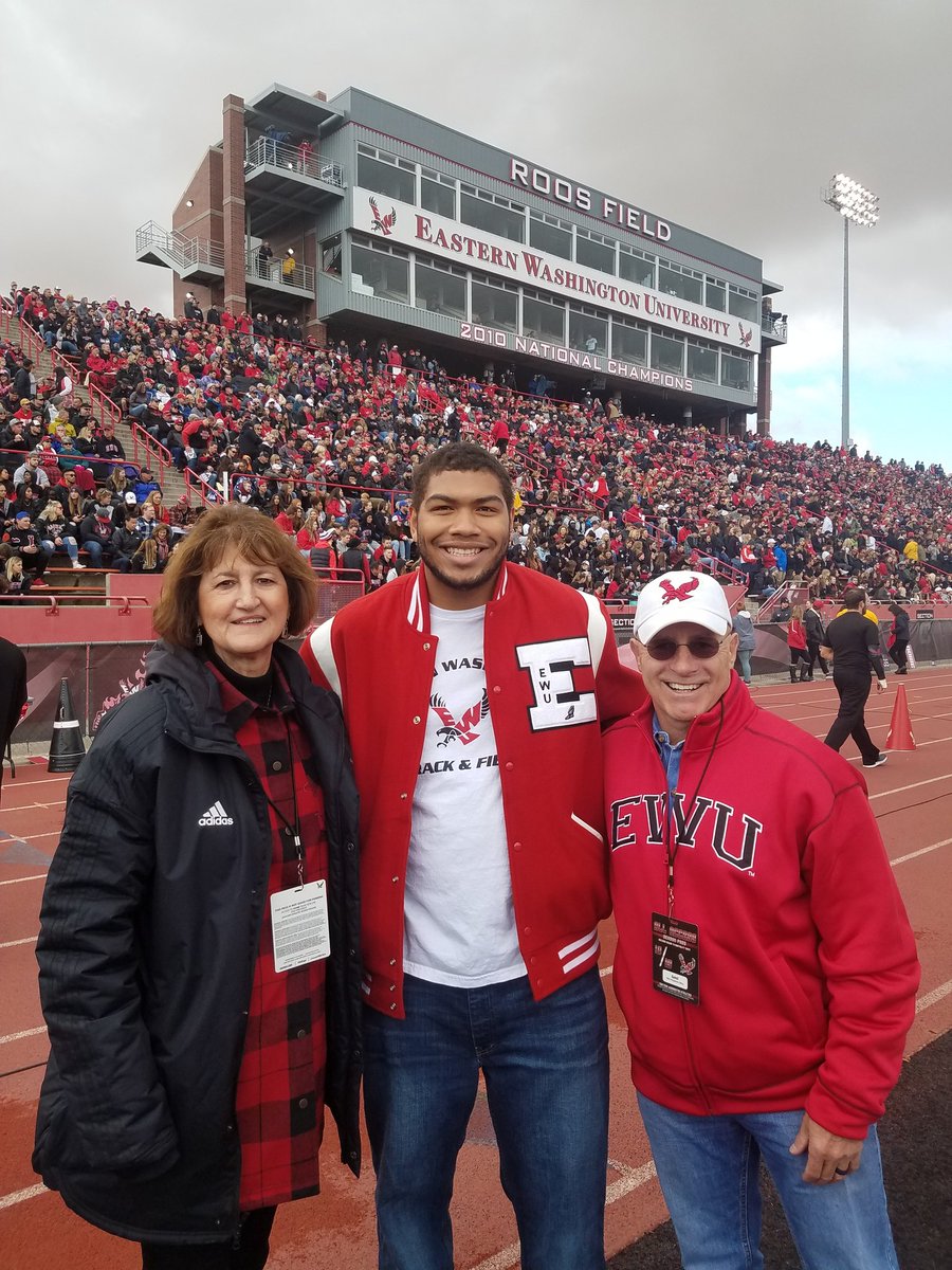 Great day at the Inferno with AD Hickey,  student body Prez Dante (3.9 GPA) and Eagle fan extraordinaire Rep. Brad Klippert!  #GoEags