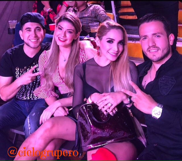 CGrupero's tweet photo. #EncuentrosGruperos🔝
#CieloGrupero
#CieloGruperoContigo
#CieloGruperoMarcandoElPaso

#MelissaPlancarte 
@panchouresti 
@MarlenSeleneRey 
@El_Bebeto 
@josicuenoficial https://t.co/6fLw2xA6OU