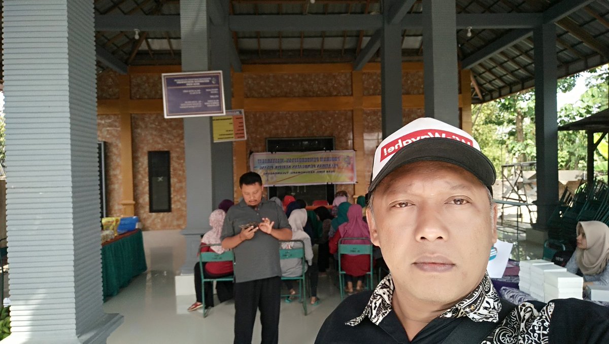 moedsfir's tweet photo. Semangat membangun Indonesia dari desa..... #RakornasSumut2018
#tppijawatimur
@Jokowi
@ekosandjojo
@taufikmadjid71
@fachrilabalado
@pendampingdesa_
@kemendesa
@kpw4jatim
@DewantoAndry
cc:
Dirjen PPMD
Direktur PMD https://t.co/WQddEHBgI8