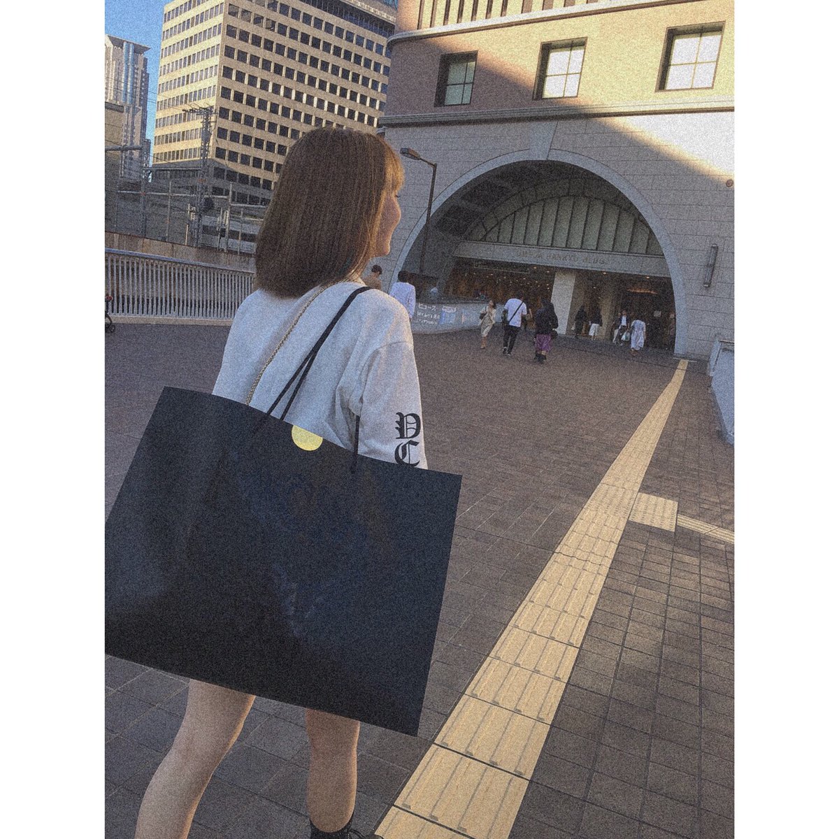 ____xxx80's tweet photo. かえちゃんと大阪🐸
欲しい物買えて大満足です

次はアウトレット🛍 https://t.co/rn8l1l2R7O