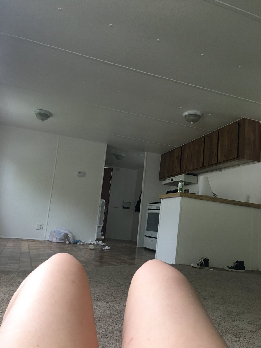 ksuem98's tweet photo. Loving my new home https://t.co/UUfyASaYGR