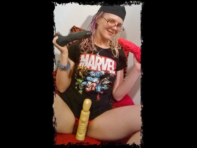 I'm available on @Skyprivate a pay per min live #skypeshow site  https://t.co/jLrhdox3fy https://t.c<a class="tags" href="/tag/skyprivate">@skyprivate</a><a href="/tag/skypeshow"class="tags"><span>#skypeshow</span></a>