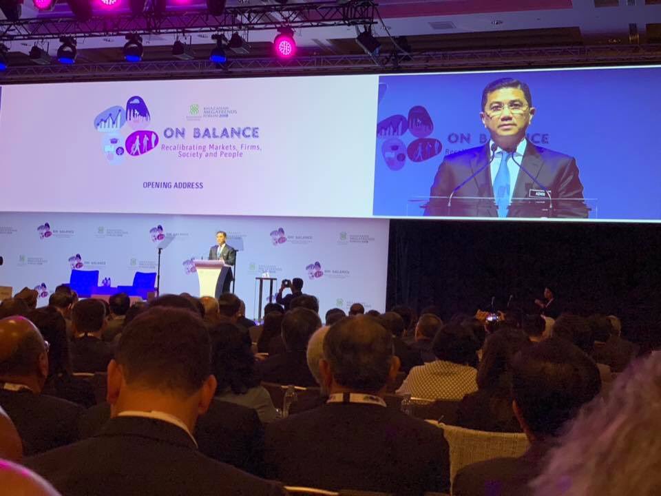 JC_PwC's tweet photo. Attending Khazanah’s Megatrends Forum 2018. Interesting speeches and panel sessions and great networking platform. https://t.co/bWsuAIvloP