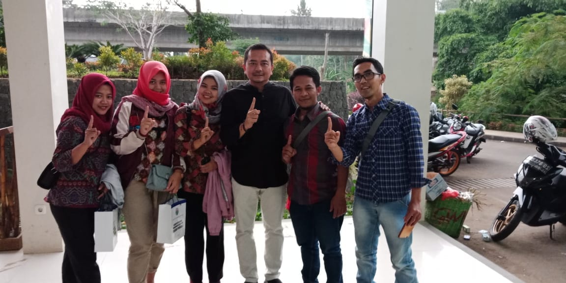 Ndelthea33's tweet photo. Desaku masadepanku wujudkan mimpimu mulai dari desa
#PendampingDesaKuat 
@jokowi
@EkoSandjojo 
@fachrilabalado 
@tppindonesia 
@pendampingdesa_ 
@taufikmadjid71 https://t.co/CMtMeOoxsF