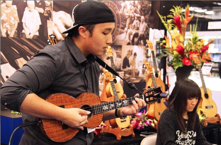 KrisFuchigami's tweet photo. Will be doing an interview with KAPA FM Radio tomorrow morning at around 6:30a!!

I’ll be talking about my 6th Annual Ukulele Contest happening at the Prince Kuhio Plaza on Nov 3rd!

To listen, please go to https://t.co/62OyRZKUaD https://t.co/wddIPTDHPR