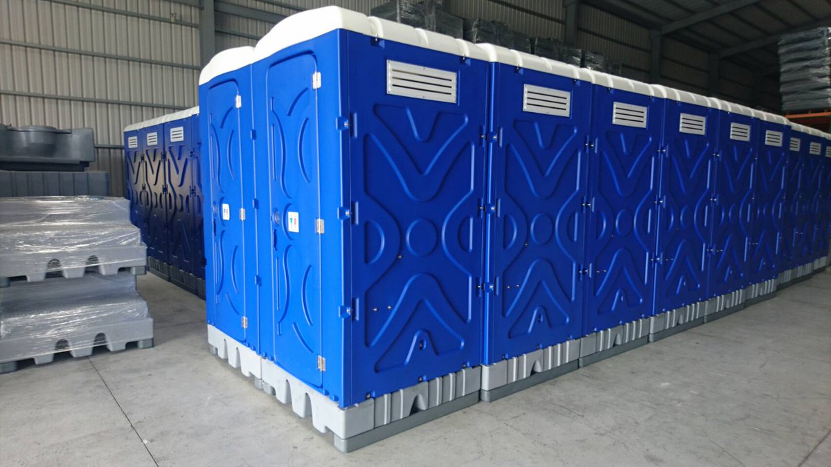 Chi_ping93's tweet photo. a customer order a lot of toilets and ready to delivery https://t.co/vZMP7qDwL8