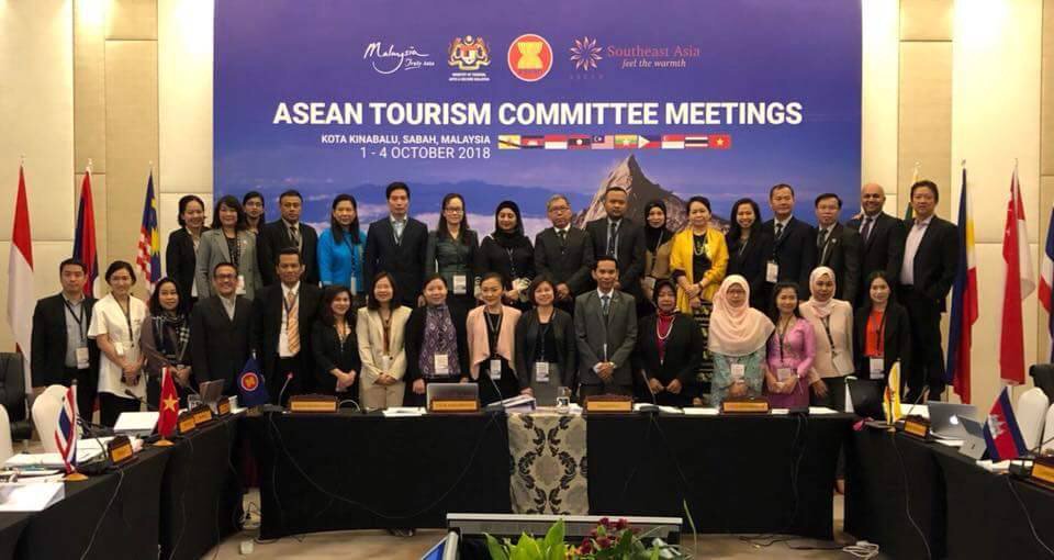 ThailandCVB's tweet photo. MICE Capabilities Department of TCEB, reports at the ASEAN Tourism Committee Meetings in Kota Kinabalu, Malaysia, on the outcomes of the 6th Special Meeting of ASEAN MICE Venue Standards (AMVS) – Exhibition Venu
#AMVS #MICEcapabilities #MICEstandard #TCEB https://t.co/4LfbdYQprw