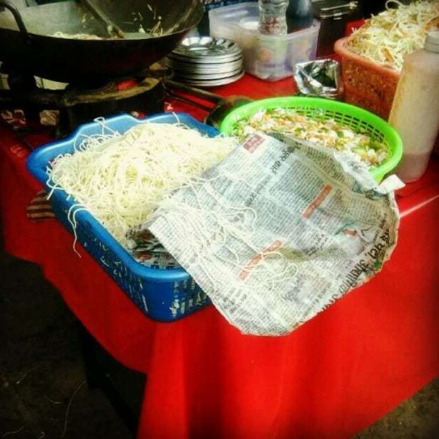 ekamkitchen_9's tweet photo. Chowmin 🍝 kise kise psnd hai😘 #chinesefood #chowmin #indianstreetfood #break #from #gharkakhana #food #foodies #cooking #hoobies #passion #wanderers #traverls #eaters #foodlovers #osmfoodies #streetfood #follow #like #share #tag #ekamkitchen 
Instagr… https://t.co/wSDZcJOKfk https://t.co/2GU4qRFRP1