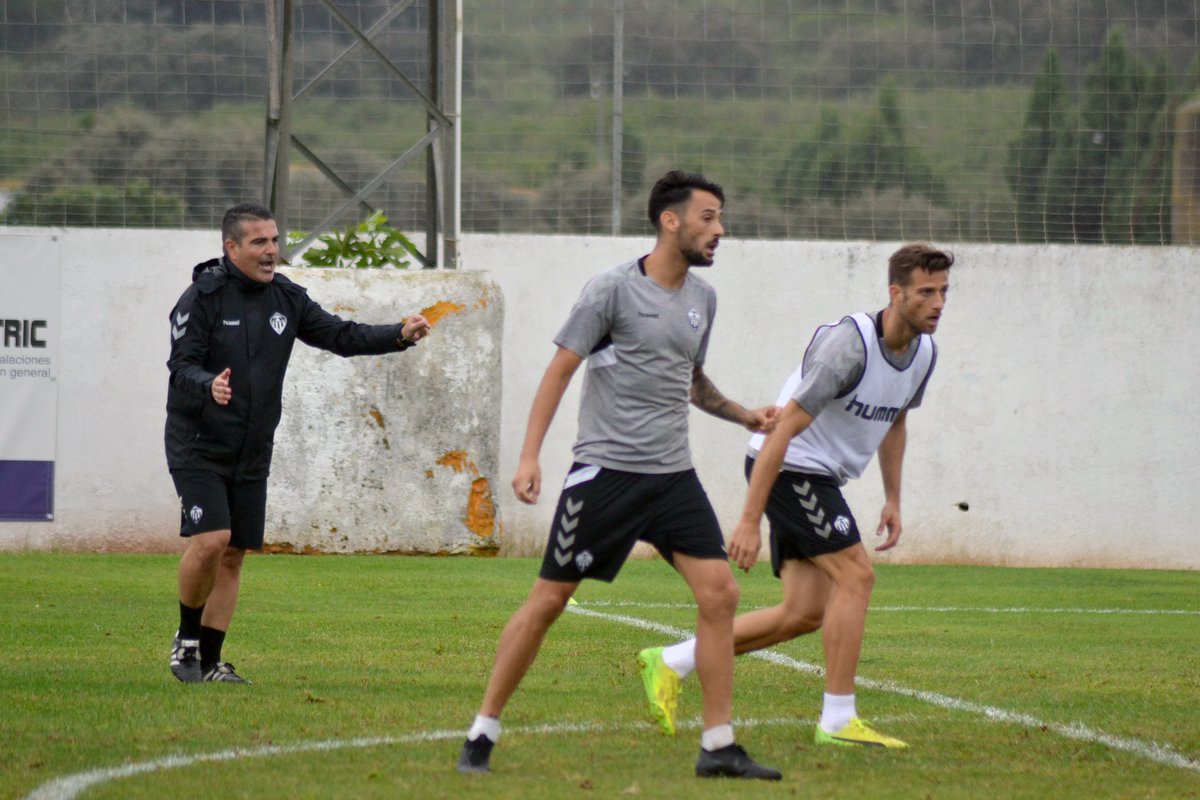 CD Castellón tweet media