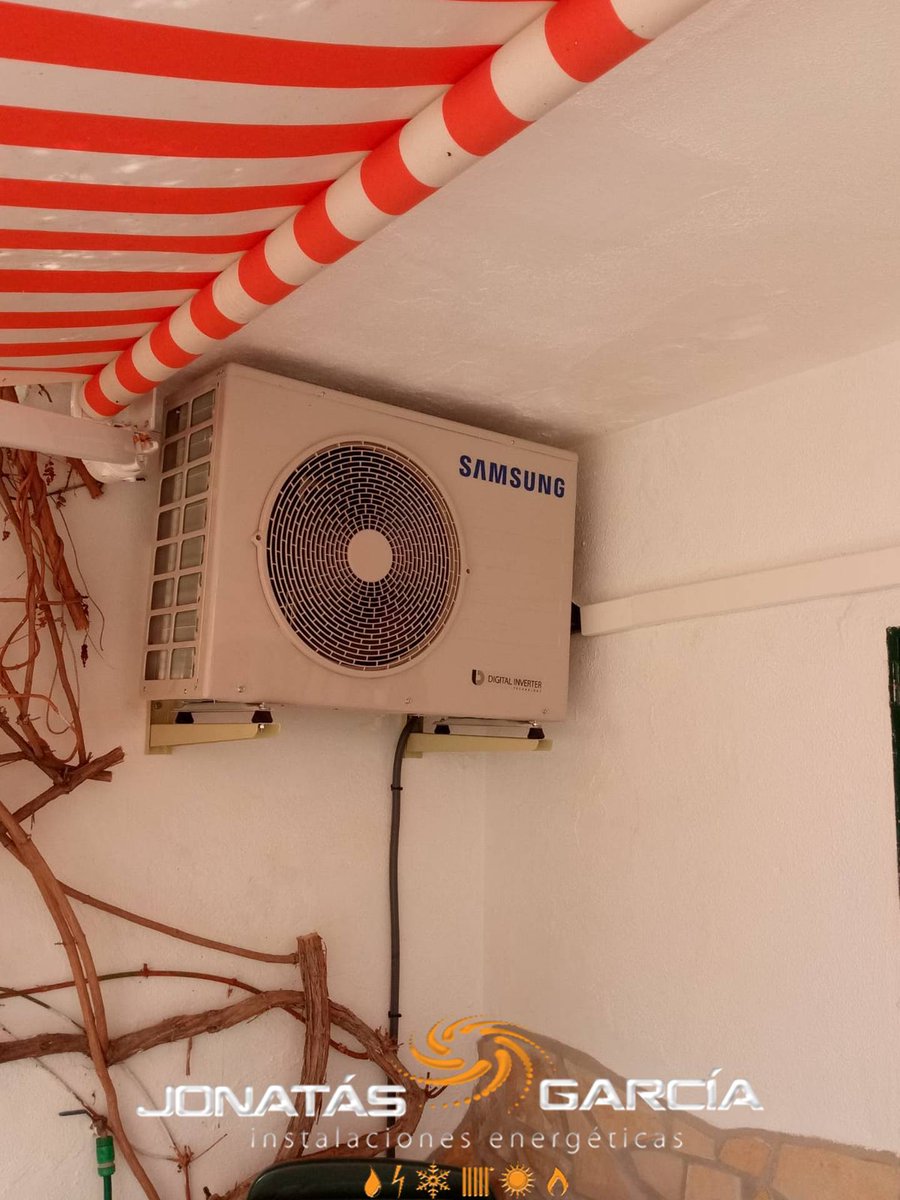 jonatasing's tweet image. Hemos suministrado e instalado tres máquinas de #aireacondicionado en la Cala de Mijas (#Málaga): 2200 frig. y 4500 frig. Llámanos y pide presupuesto sin compromiso. 📱654068159. jonatasgarcia.com #aireacondicionadoMálaga #aireacondicionadoMarbella #bombadecalor #Marbella