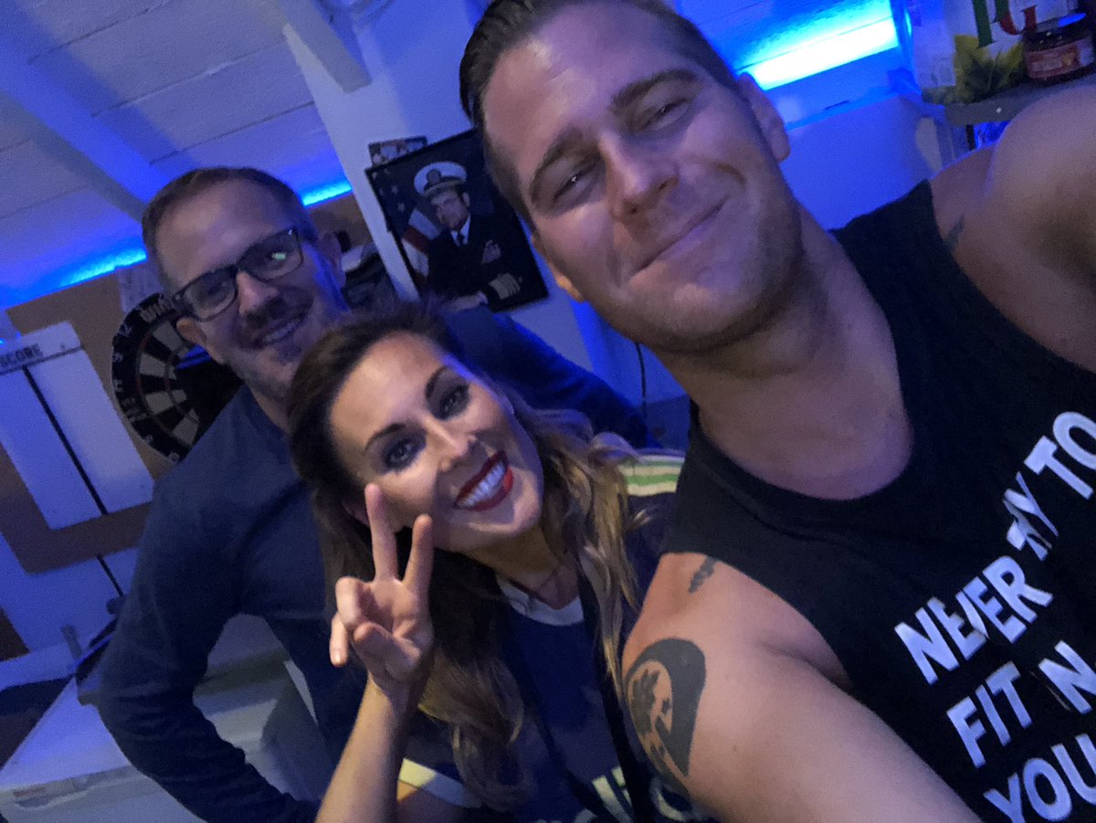 basshunt's tweet image. Backstage before @SurreyUnion #freshers #freshers2018