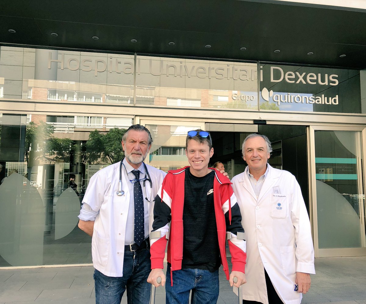 Medicina Interna Hospital Dexeus (@medicinadexeus) on Twitter photo El Dr. Charte y el Dr. Ginebreda le dan el alta al piloto <a href="/TitoRabat/">Tito Rabat</a>. De parte de todo el equipo le deseamos una pronta recuperación. El Dr. Charte y el Dr. Ginebreda le dan el alta al piloto <a href="/TitoRabat/">Tito Rabat</a>. De parte de todo el equipo le deseamos una pronta recuperación.