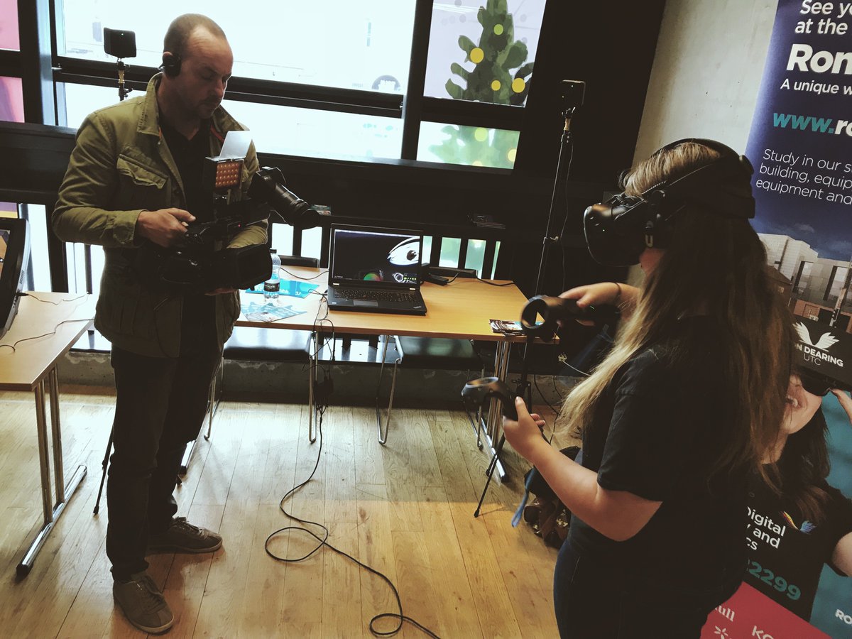 eonmedia's tweet photo. Filming behind the scenes at @TEDxHull on Saturday 📹 https://t.co/8JJqPhTOXs