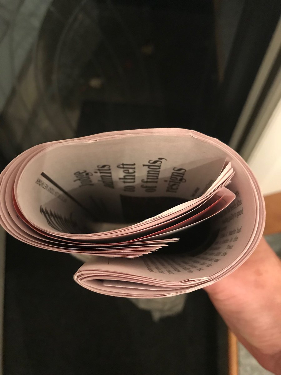 pitzi67's tweet photo. Today’s newspaper isn’t any bigger than yesterday ⁦@DandC⁩ #wasteofmoney #getnews https://t.co/PYFI72F8WD