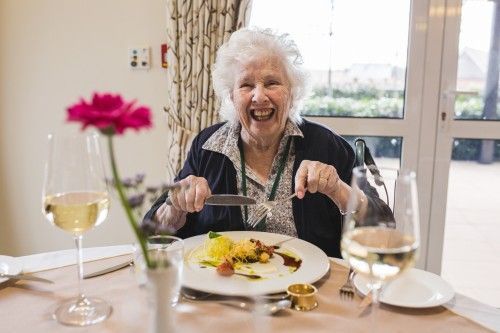 GreenTreeCt's tweet image. Thrilled to be finalists in 3 😀😀😀 @Caring_Times #CareAwards Thanks to all staff, residents, families, specialist organisations, suppliers, and local community groups who help us to be the best we can be! buff.ly/2xPFNE1 @ExeterEYFS @dementiacentre @ExeterDAA @awad_gina