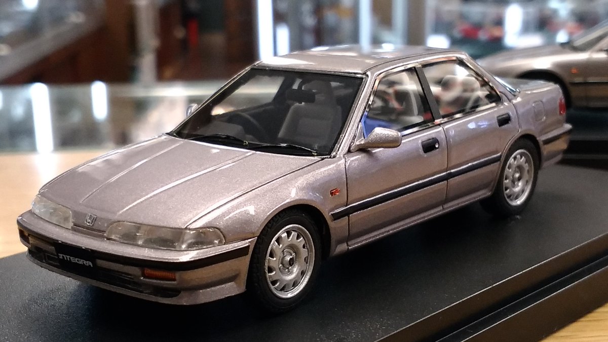 ミニカーショップ ポストホビー新宿店 A Twitteren 先週mark43の 1 43 ホンダ インテグラ Da7 Rxi グレーメタリックを発売しましたが ポストホビーでは限定バージョンで白いシートカバーをつけた高級タイプがあります 純正とは一味ちがう気品 緊急再入荷いたし