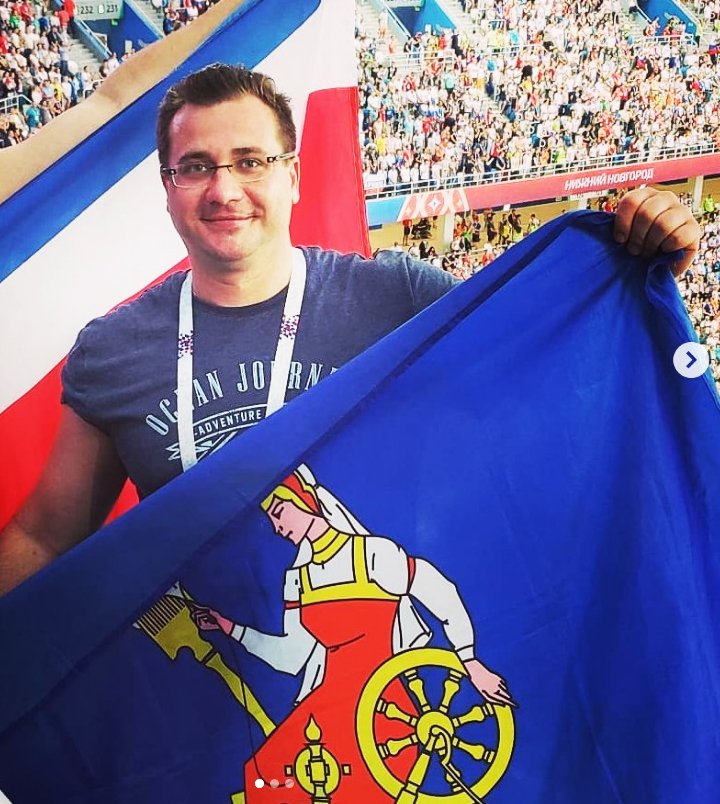 ФК «Текстильщик» продолжает проект: «Красно-черная поддержка». Читайте мнение Владимира ШАРЫПОВА, главы города Иванова: fc-textil.ru/news.aspx?id=8…. 
Условия проекта и мнение предыдущих участников смотрите: fc-textil.ru/news.aspx?id=8… и fc-textil.ru/news.aspx?id=8….