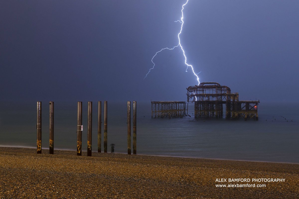 BBCSussex's tweet photo. Have you ever seen #Brighton's West Pier like this? 
It's all part of a new exhibition by photographer @alex_bamford called "Horizons" at the @WestPierTrust Centre
https://t.co/iqH2Xj61Vb https://t.co/lYe5d3iQr3