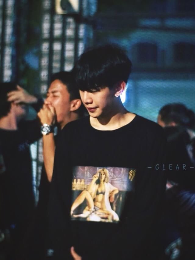 lazyloxytopfans's tweet photo. De Loft Bar เมื่อคืน 😻 @lazyloxytopfans 
#ลำปาง #ลำปางหนาวมาก #ลำปางหนาวมั้ย #lazyloxytopfans #lazyloxy #therapperthailand #therapperconcert #therapper #toplazyloxy #concert #deloftbar #lampangthailand #lampang #Cr. @clearrr___pn https://t.co/gvRIcDkZtY
