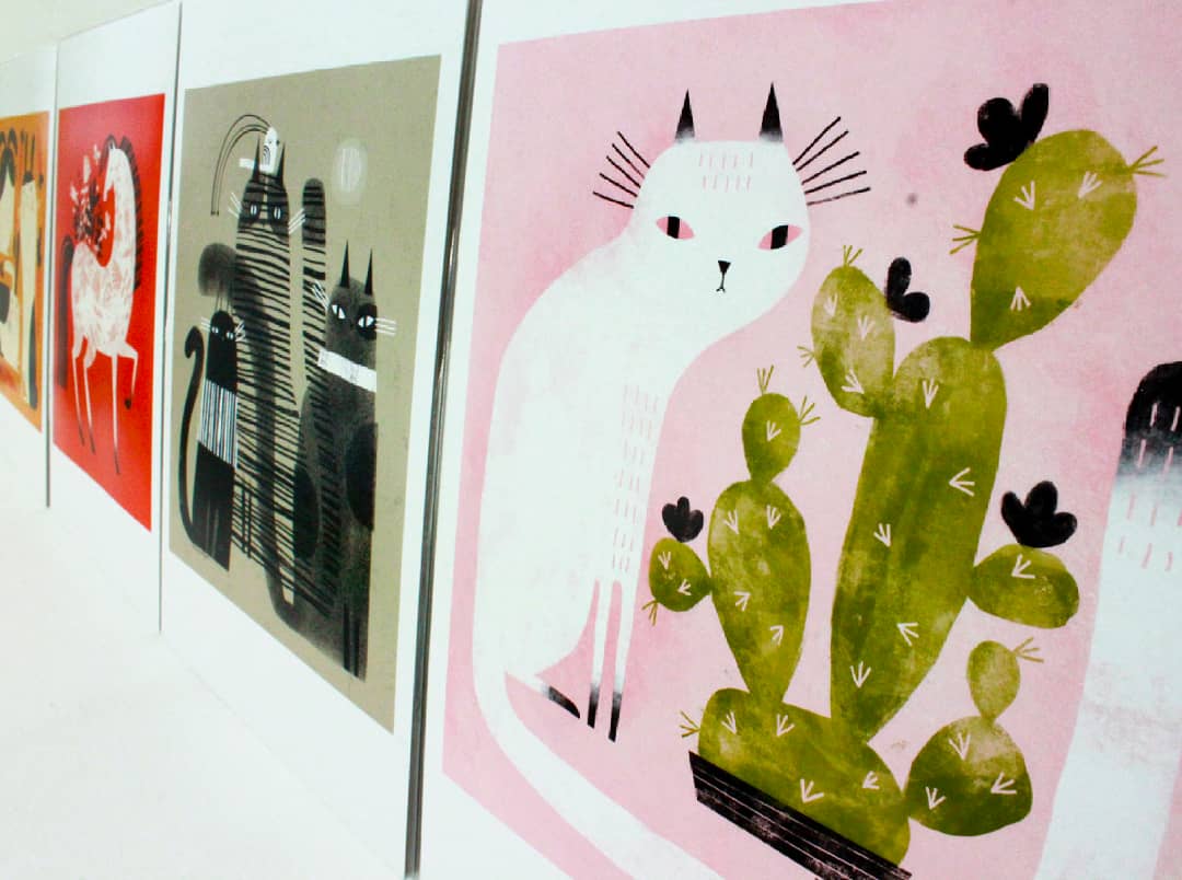 theshogallery's tweet photo. Pretty darn cute! 
CAT &amp; CACTUS + loads more animal prints by Terry Runyan on display at the gallery &amp; online(very soon...) Unframed £22/ framed from £40
🌵🐱🌵🐱#catctus #cardiffartgallery #shopindie https://t.co/3VfketOyHl