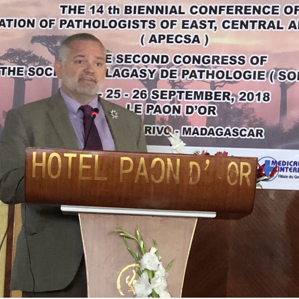 Blair_Holladay's tweet photo. Dr. Dan Milner, CMO of ASCP, discussed the importance and models for partnerships to achieve pathology capacity at APECSA 2018 which is the cornerstone of ASCPโs member-driven global health outreach in cancer and HIV. #pathology #laboratory #africa #apecsa2018 #ascp2018 https://t.co/cCbAgSlxOf