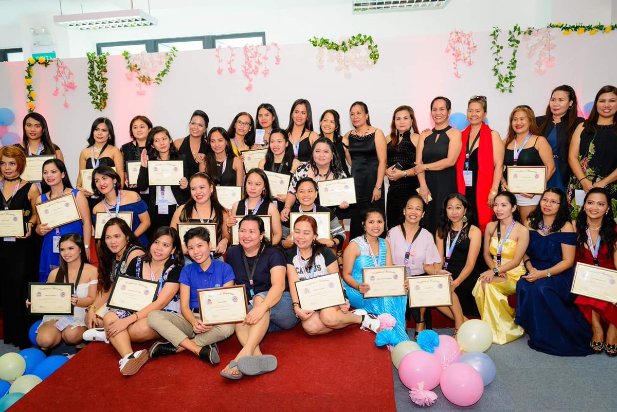 With my A/M Nation fanmily . Celebrating our 3 yrs anniversary.. <a href="/maiden16_SG/">Hao@17</a>  <a href="/MaineAlden16/">ALDUB|MAIDEN NATION</a>