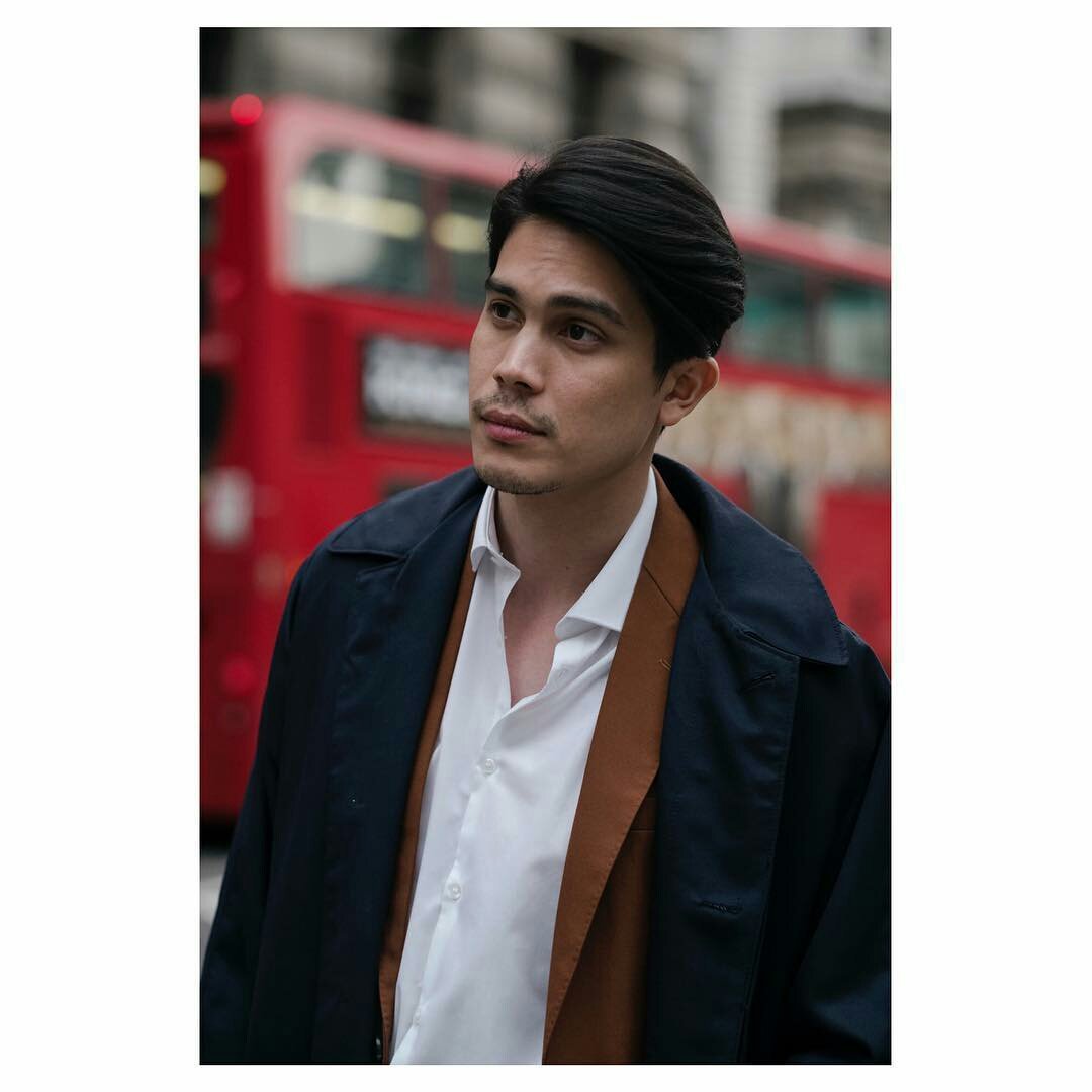 videozsunny's tweet photo. Behind the scenes
Thx Pic 🙏📷#ADDCANDID
#leicathailand
#leicam10
#london
#sunny_suwanmethanont
#ซันนี่สุวรรณเมธานนท์ #charlesandkeiththailand #charleskieth_th #charlesandkeith https://t.co/UsBGPgeSVq