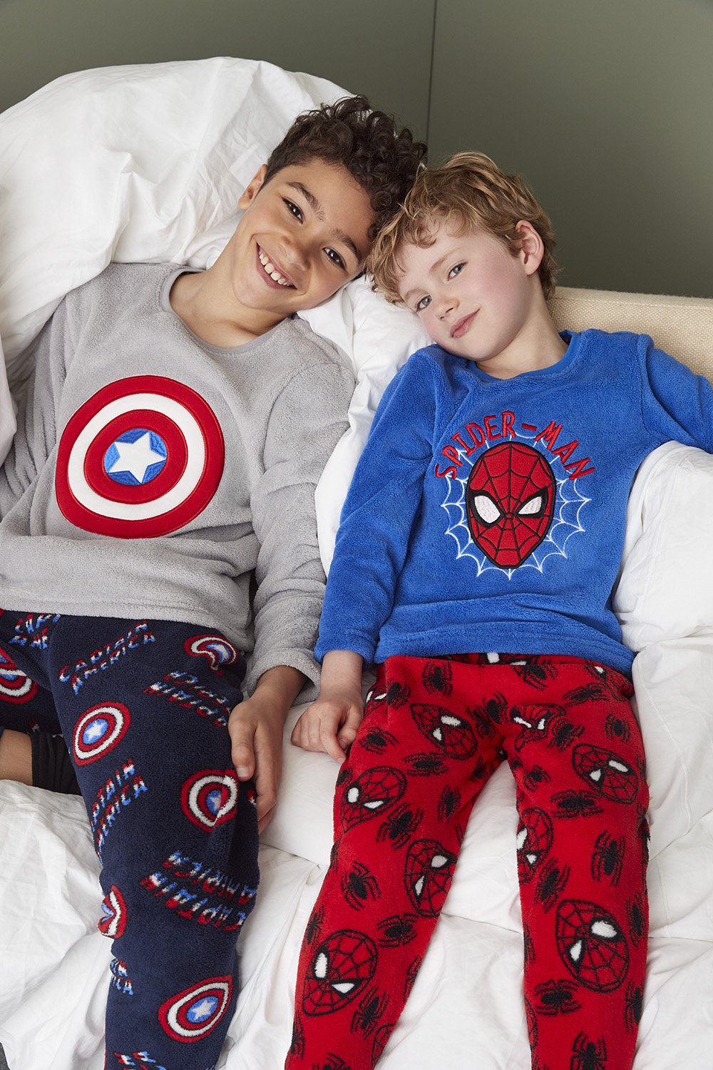 Primark on Twitter: "Here's a tough one: Captain America or Spiderman? 🇺🇸🕷 #Primark #kidswear https://t.co/c7w7iW78W5" / Twitter