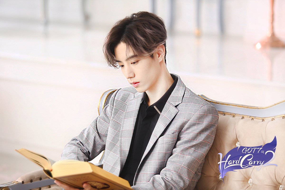 MarkTuanPT's tweet photo. [Info] Fotos https://t.co/Mk5nzuAo7f