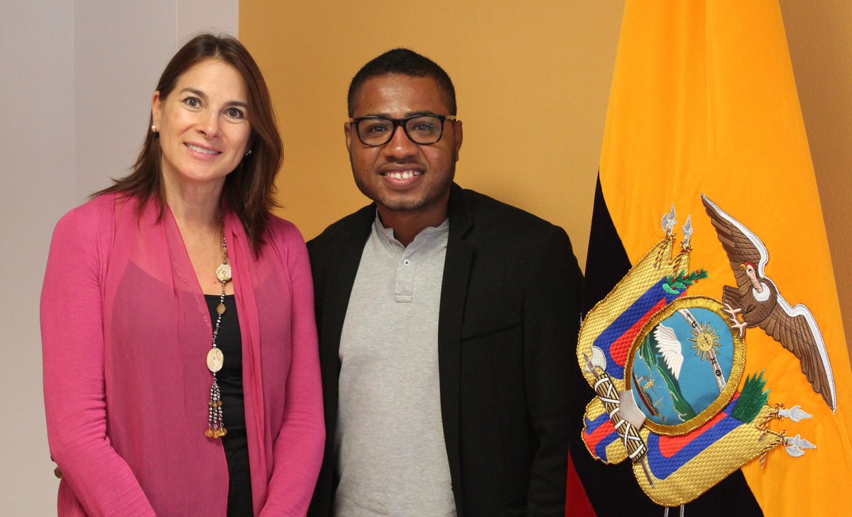 Consulado Ec Barcelona tweet media