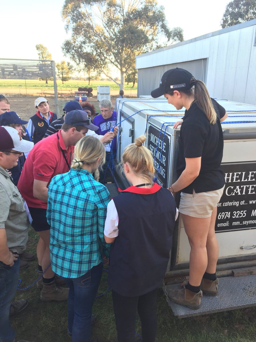DavidEvans_59's tweet photo. Getting tied in knots during the Farmer’s Challenge section of @GrainGrowersLtd #cropscomp18 https://t.co/ADcKI06HVN