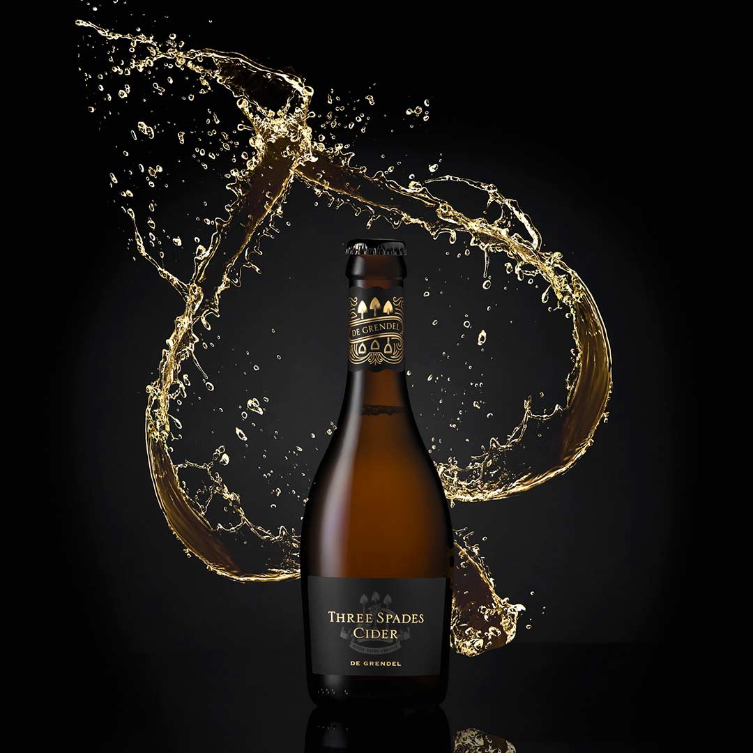 degrendelwines's tweet photo. We hope the De Grendel Three Spades Cider is on your summer drinks list 🍏 🌞 ⛱

Read @meganbaadjies's article on @IOL here: https://t.co/UeoBouQM02 

#CapeTown #Summer #SummerDrinks #Cider #DiscoverDurbanville https://t.co/uaN0tck5CG