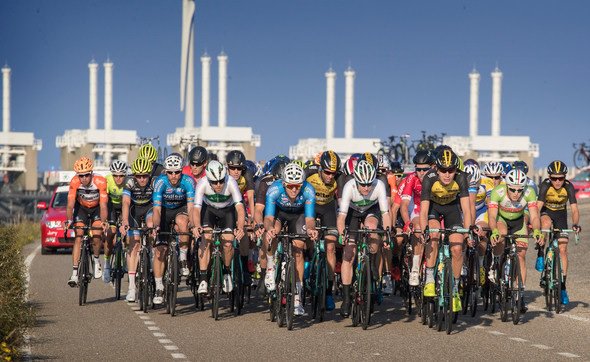 Tacx Pro Classic zet opmars voort.

pzc.nl/sport-in-zeela…