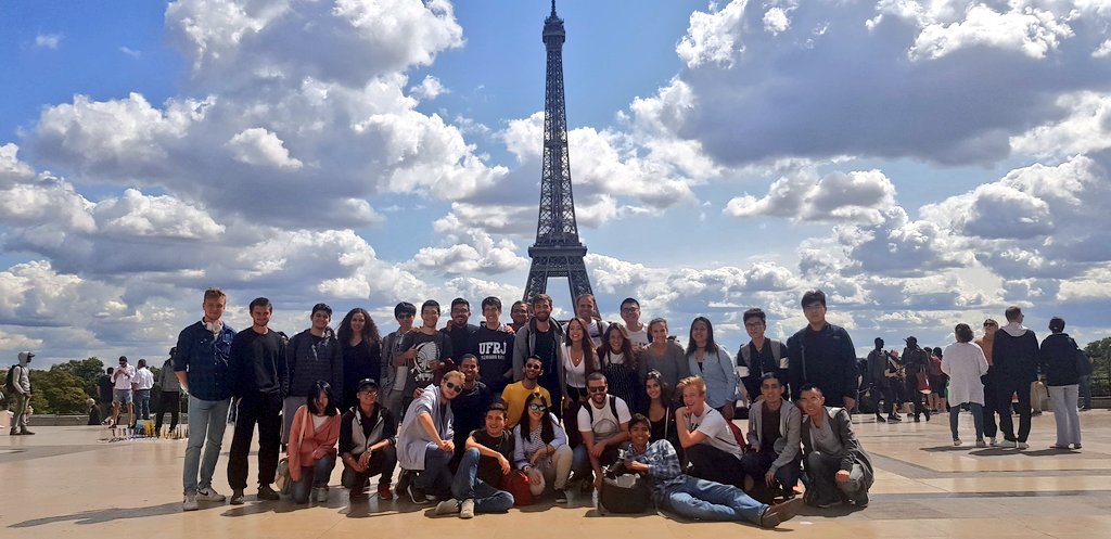 BEST_ENSTA's tweet photo. Au programme : visite de Paris, le château de Versailles et le musée du Louvre, repas chez @FlamsOfficiel (avec également des AST des promotions antérieures) et le traditionnel repas international sur le campus ! https://t.co/fHshjMvZq6