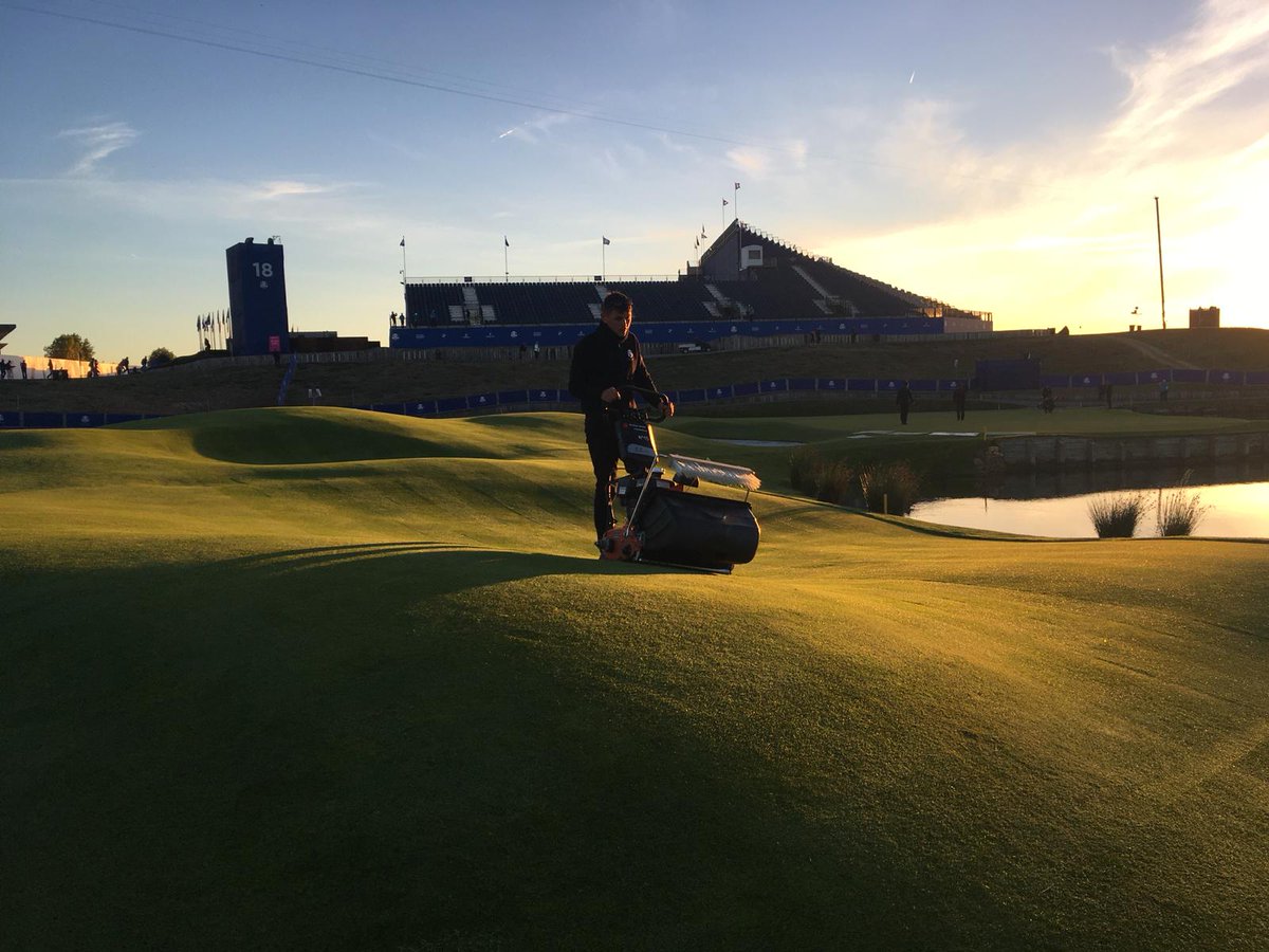 BernhardCompany's tweet image. Looking forward to a fabulous day @legolfnational for another day of preparation for @rydercup #keepingsharp #deeperknowledge
